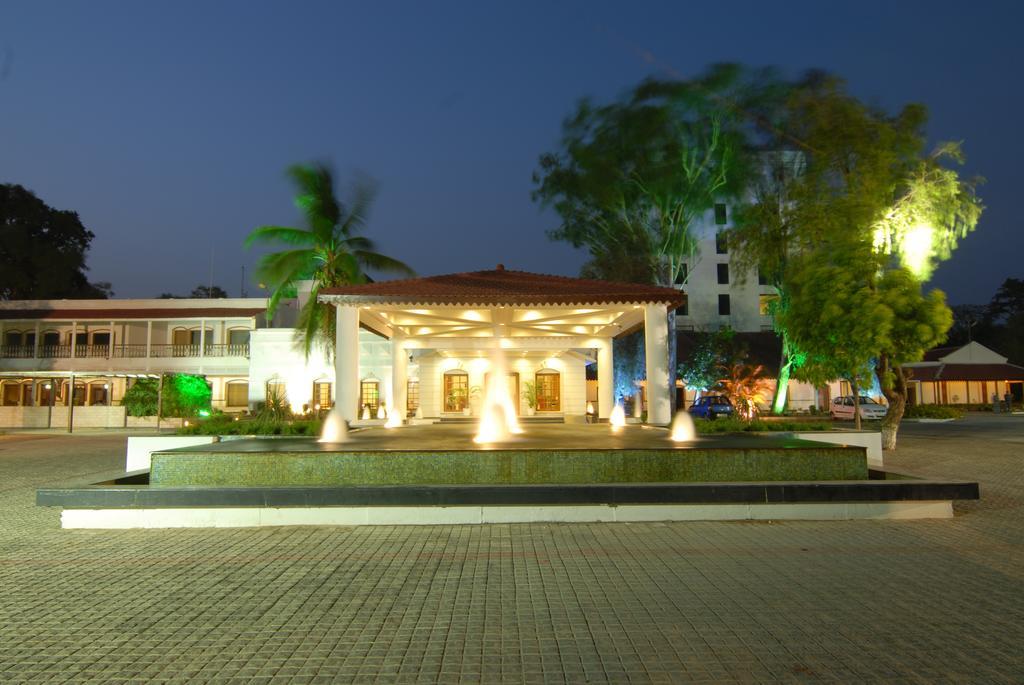 Chanakya Bnr Hotel Ranchi Zewnętrze zdjęcie